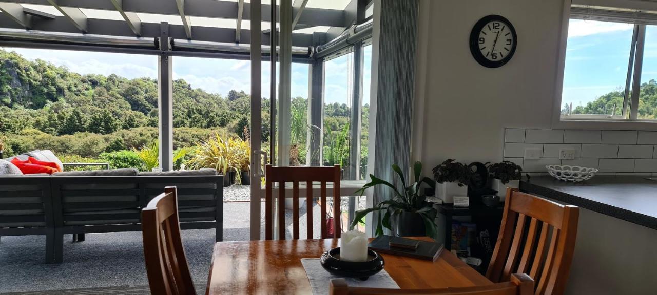 Rocky Ridge Cottage Takaka Ngoại thất bức ảnh